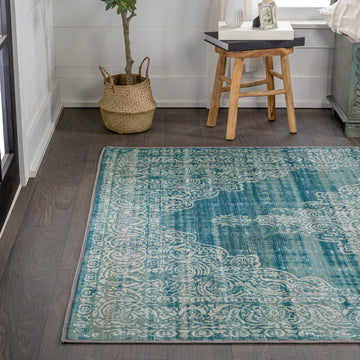 Regis Bohemian Medallion Washable Area Rug